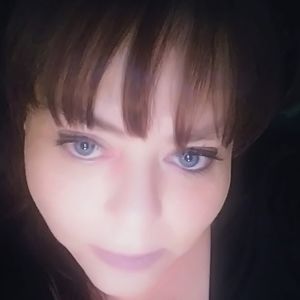 Meet your Posher, Cathy